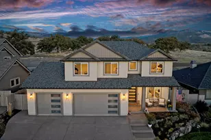 561 Autumn Hls Dr, Medford, OR 97504 - Photo 52