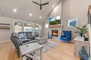 561 Autumn Hls Dr, Medford, OR 97504 - Photo 10