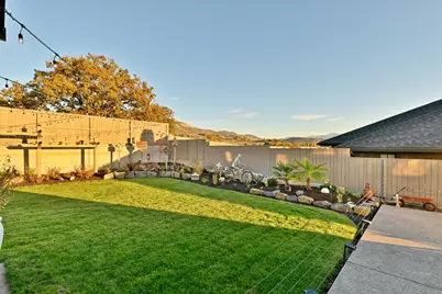 561 Autumn Hills Drive, Medford, OR 97504 - Photo 56