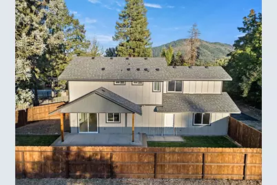 1736 Drury Lane, Grants Pass, OR 97527 - Photo 42