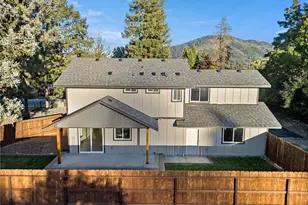 1736 Drury Ln, Grants Pass, OR 97527 - Photo 42