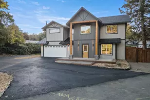 1736 Drury Ln, Grants Pass, OR 97527 - Photo 38