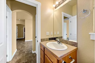 822 NE Hidden Valley Drive, Bend, OR 97701 - Photo 18