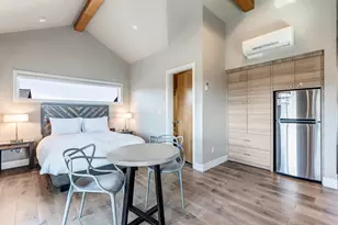 19110 Gateway Loop, Bend, OR 97702 - Photo 36