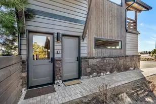 19110 Gateway Loop, Bend, OR 97702 - Photo 32