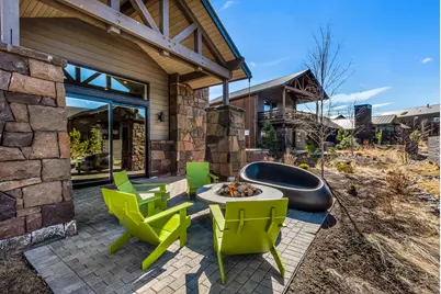 19110 Gateway Loop, Bend, OR 97702 - Photo 28