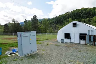 321 N Frontage Rd, Wolf Creek, OR 97497 - Photo 60