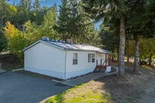 321 N Frontage Rd, Wolf Creek, OR 97497 - Photo 12