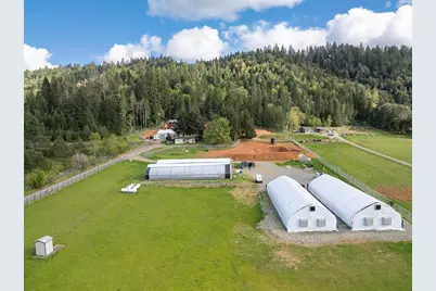 321 N Frontage Road, Wolf Creek, OR 97497 - Photo 4