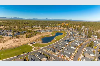 2379 NW Drouillard Avenue, Bend, OR 97703 - Photo 42