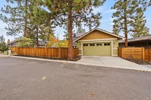2379 NW Drouillard Ave, Bend, OR 97703 - Photo 36