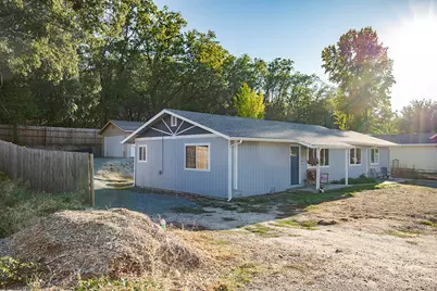 111 Brandy Lane, Grants Pass, OR 97527 - Photo 4