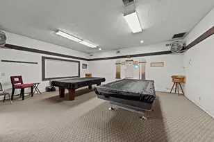 555 Freeman Rd, Central Point, OR 97502 - Photo 38