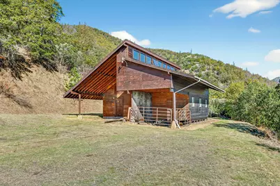 14080 Highway 234, Gold Hill, OR 97525 - Photo 38