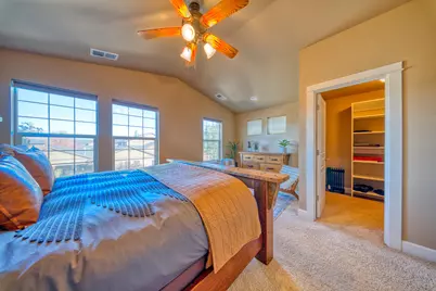617 SW Peak View Place, Bend, OR 97702 - Photo 8