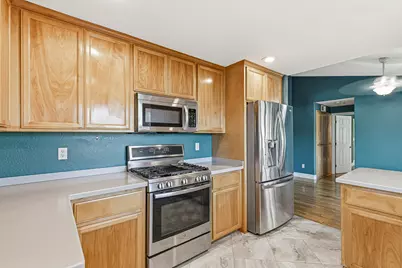 1243 Shafer Lane, Medford, OR 97501 - Photo 8