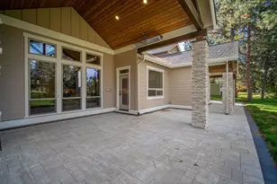 61039 High Lead Dr, Bend, OR 97702 - Photo 6