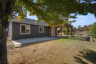 135 Othello Ave, Roseburg, OR 97471 - Photo 50