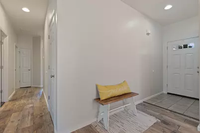 135 Othello Avenue, Roseburg, OR 97471 - Photo 6