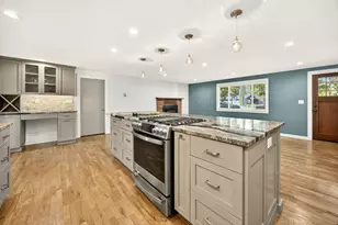 1400 Avocado Ln, Medford, OR 97504 - Photo 14