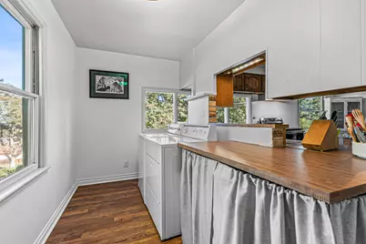 2500 Capital Avenue, Medford, OR 97504 - Photo 18