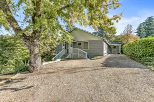 2500 Capital Ave, Medford, OR 97504 - Photo 38