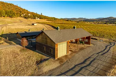 766 Meridian Road, Eagle Point, OR 97524 - Photo 58