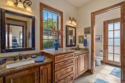 766 Meridian Road, Eagle Point, OR 97524 - Photo 56