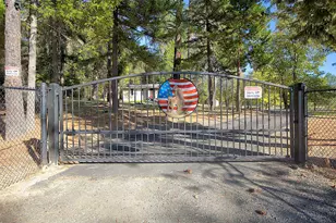 6995 Monument Dr, Grants Pass, OR 97526 - Photo 74