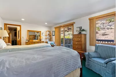 66001 Waldron Trail, Bend, OR 97703 - Photo 24
