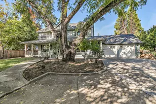 245 Jackson Creek Dr, Jacksonville, OR 97530 - Photo 2