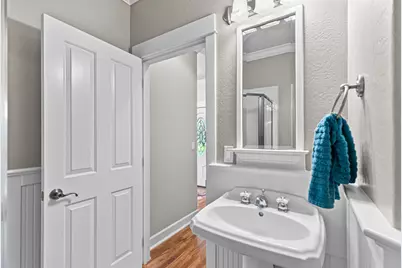 245 Jackson Creek Drive, Jacksonville, OR 97530 - Photo 18