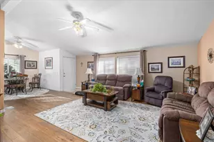 356 Marian Ave, Central Point, OR 97502 - Photo 6