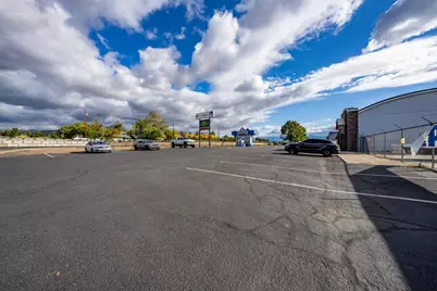 3811 Crater Lake Highway, Medford, OR 97504 - Photo 72