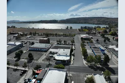 606 S 6th Street, Klamath Falls, OR 97601 - Photo 2