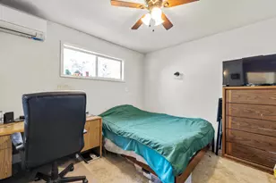 2411 Vermont St, Klamath Falls, OR 97603 - Photo 32