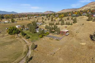 2411 Vermont St, Klamath Falls, OR 97603 - Photo 78