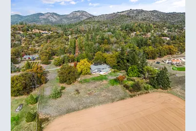 348 Ridgewood Drive, Jacksonville, OR 97530 - Photo 48