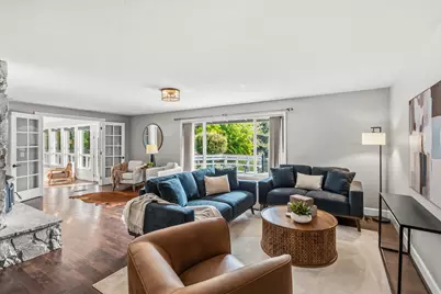 348 Ridgewood Drive, Jacksonville, OR 97530 - Photo 4