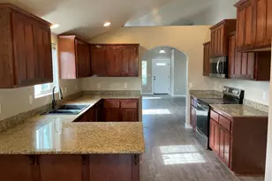 760 Nicholas Lee Dr, Medford, OR 97501 - Photo 4