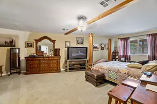 100 Springbrook Dr, Grants Pass, OR 97527 - Photo 52