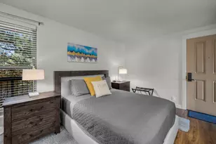 18575 SW Century Dr, Bend, OR 97702 - Photo 16