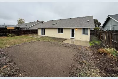 1629 Husker Butte Lane, Medford, OR 97504 - Photo 22