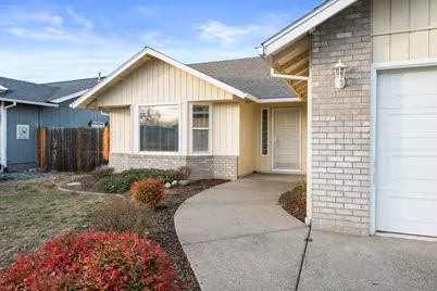 1629 Husker Butte Lane, Medford, OR 97504 - Photo 4