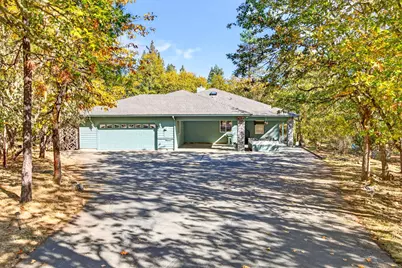 288 Wildrose Lane, Grants Pass, OR 97527 - Photo 2