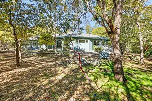 288 Wildrose Ln, Grants Pass, OR 97527 - Photo 56