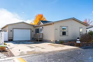 2456 SW Mariposa Loop, Redmond, OR 97756 - Photo 16