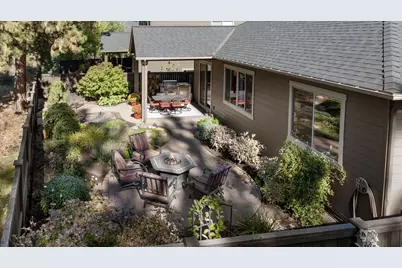 60208 Rolled Rock Way, Bend, OR 97702 - Photo 44