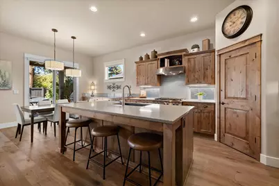 60208 Rolled Rock Way, Bend, OR 97702 - Photo 18