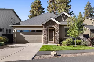 60208 Rolled Rock Way, Bend, OR 97702 - Photo 2
